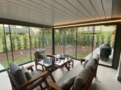 Bioclimatic Pergola